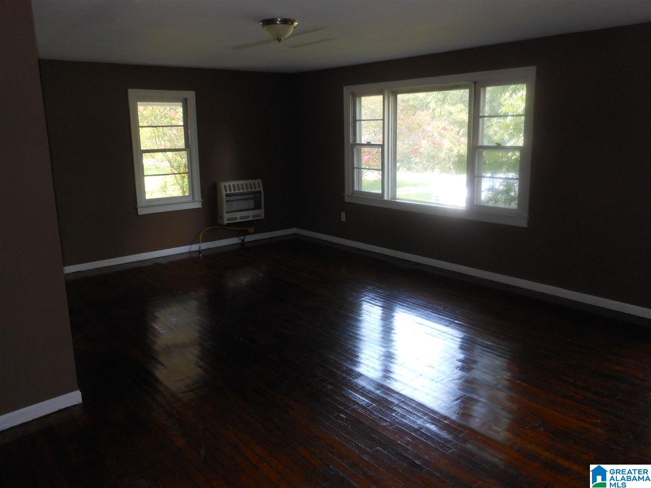 2701 Forest Glen Road Sylacauga, AL 35151 - Photo 4 of 7