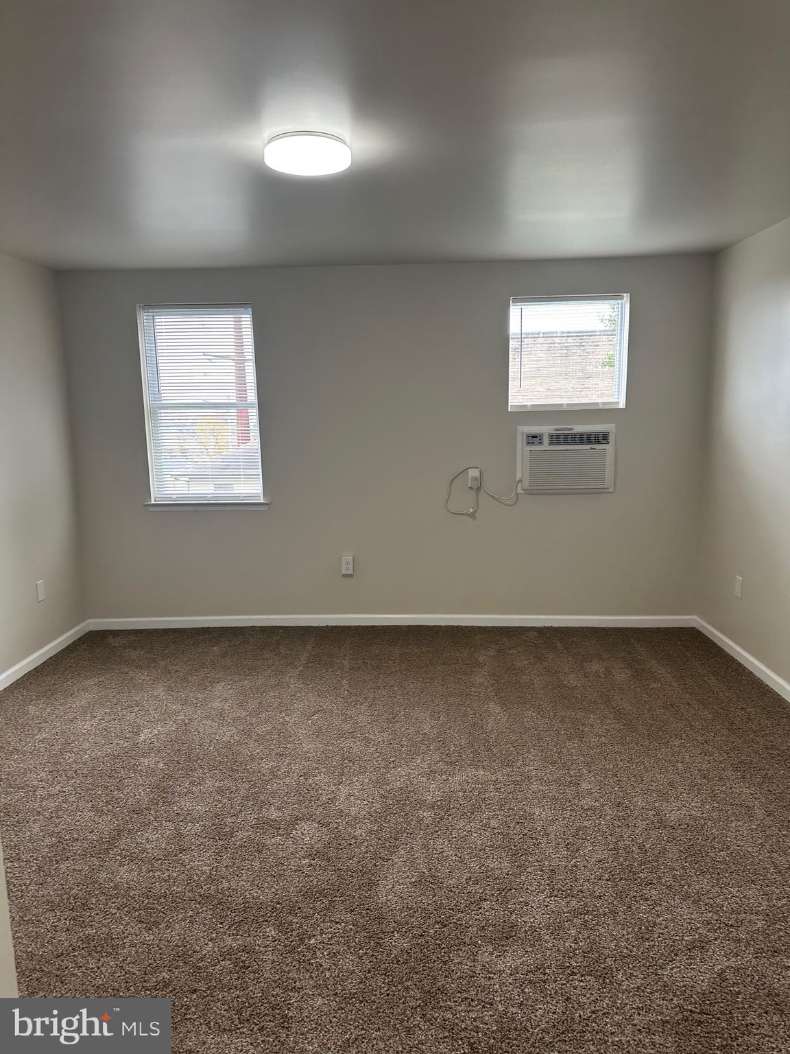 122 East Ridge Road, Unit B1 Marcus Hook, PA 19061 - Photo 5 of 7
