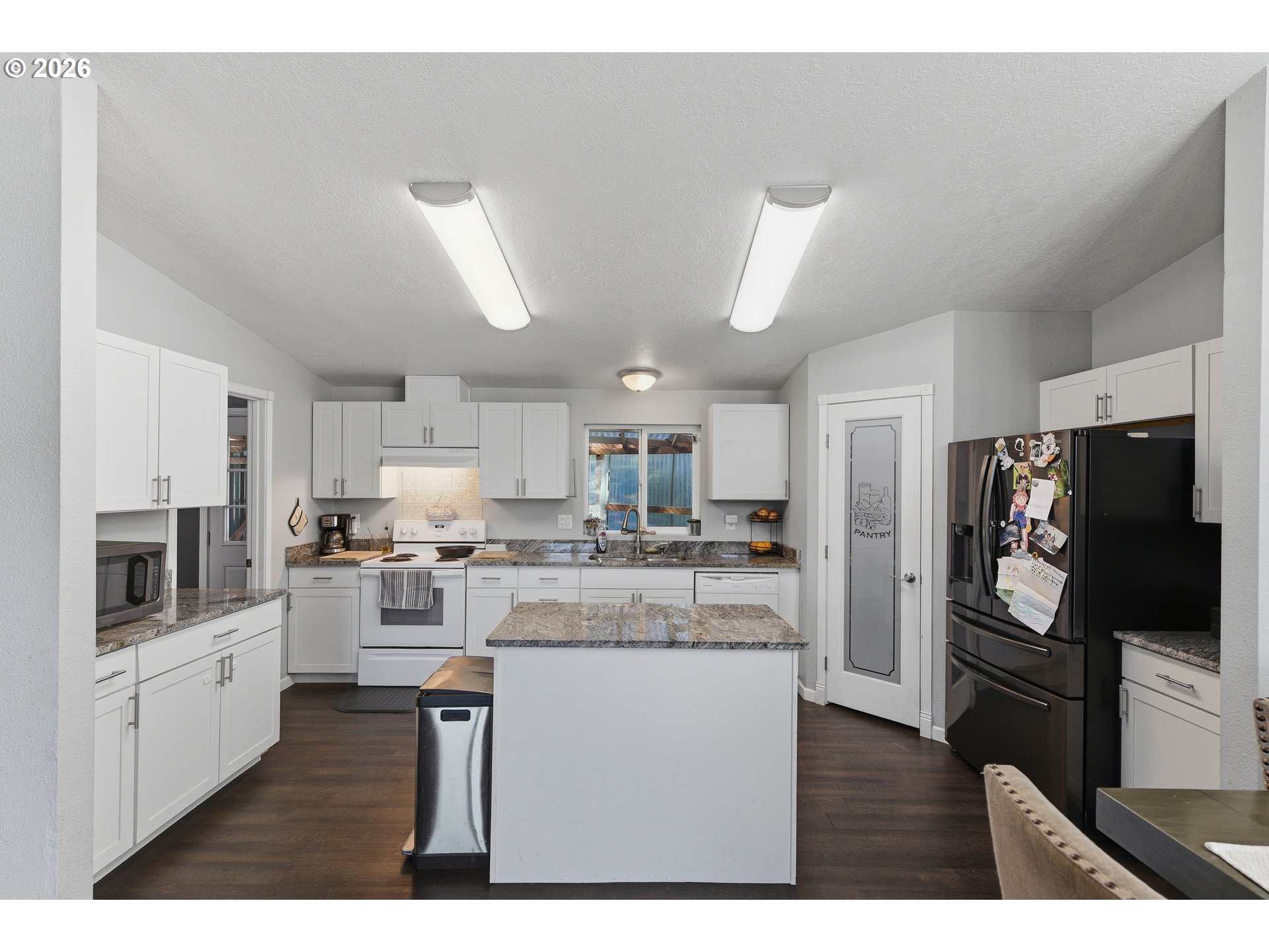 63111 Fruitdale Road Coos Bay, OR 97420 - Photo 6 of 46