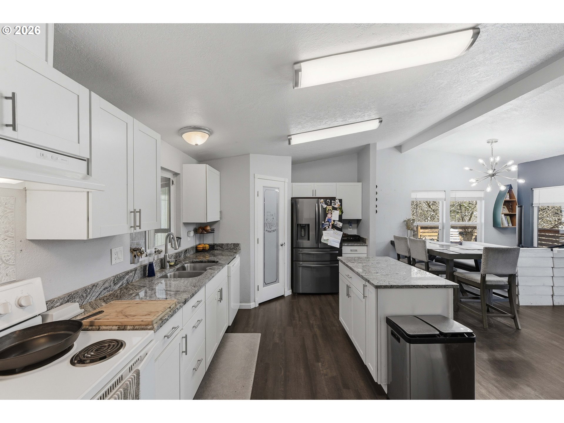 63111 Fruitdale Road Coos Bay, OR 97420 - Photo 8 of 46