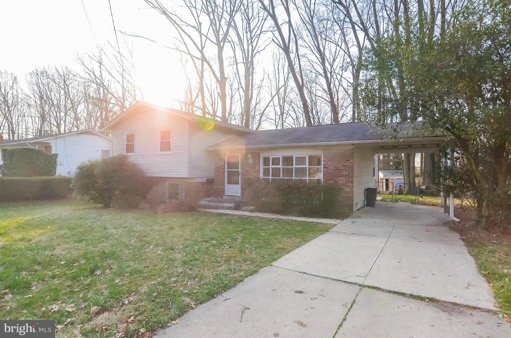 6313 Bardu Avenue Springfield, VA 22152 - Photo 5 of 29 Exterior (Front)