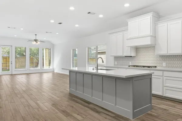 $450,000 | 701 Tradewinds Way, Georgetown, TX 78628