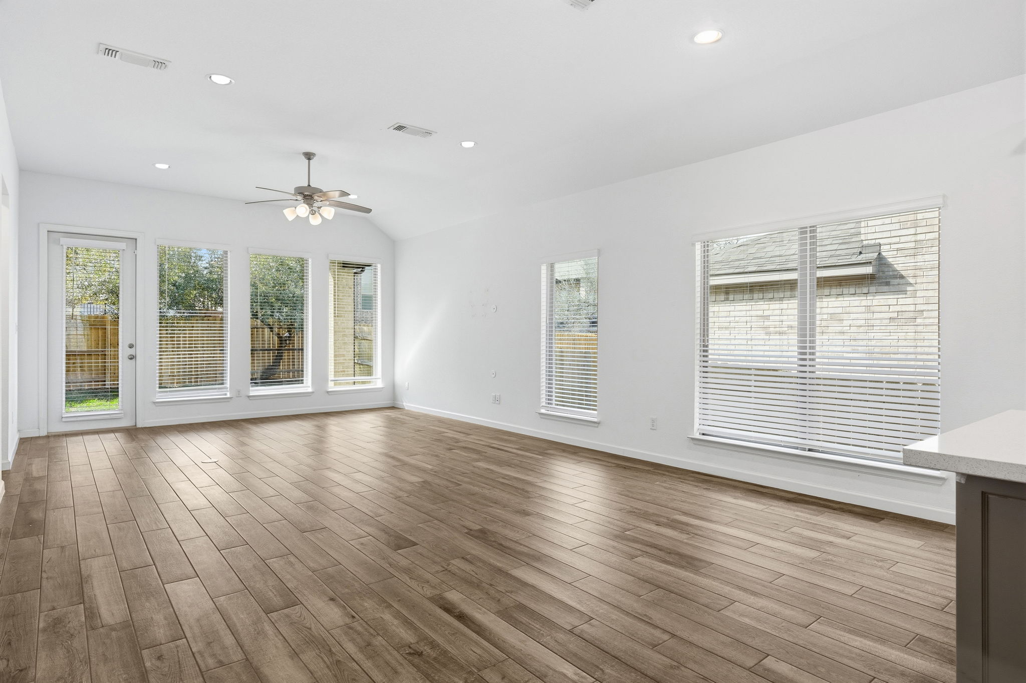 701 Tradewinds Way Georgetown, TX 78628 - Photo 16 of 40