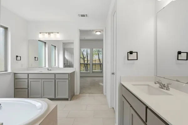 $450,000 | 701 Tradewinds Way, Georgetown, TX 78628