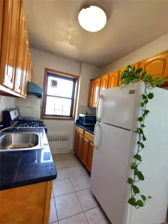 $349,000 | 64-34 102nd Street, Unit 11E | Rego Park