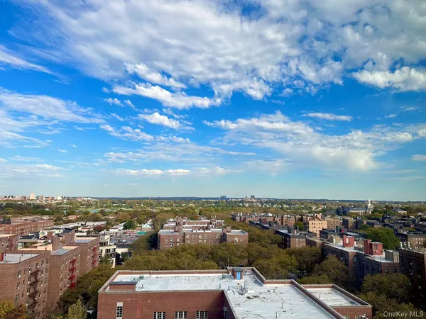 $349,000 | 64-34 102nd Street, Unit 11E | Rego Park