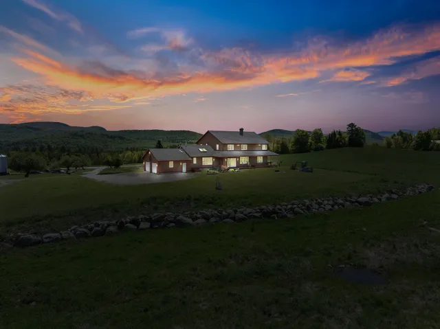 $1,395,000 | 338 Johnson Road, Marshfield, VT 05658