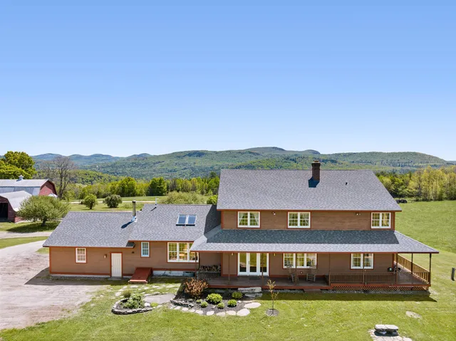 $1,395,000 | 338 Johnson Road, Marshfield, VT 05658