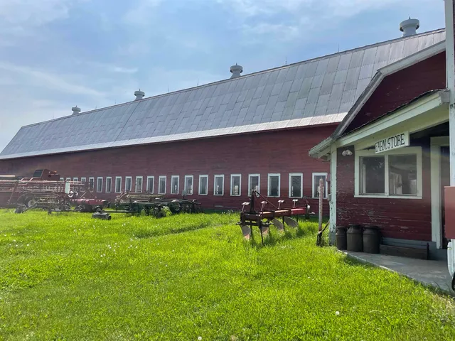 $1,395,000 | 338 Johnson Road, Marshfield, VT 05658