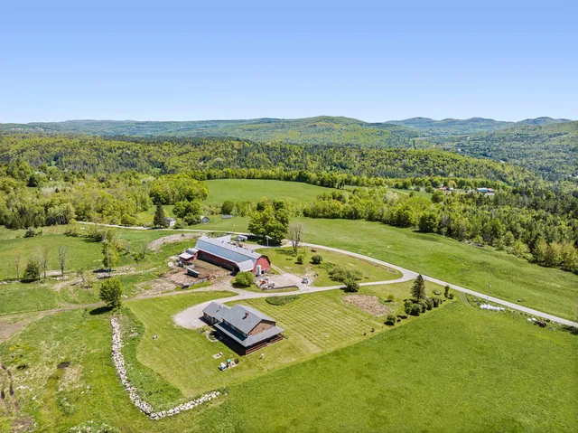 $1,395,000 | 338 Johnson Road, Marshfield, VT 05658