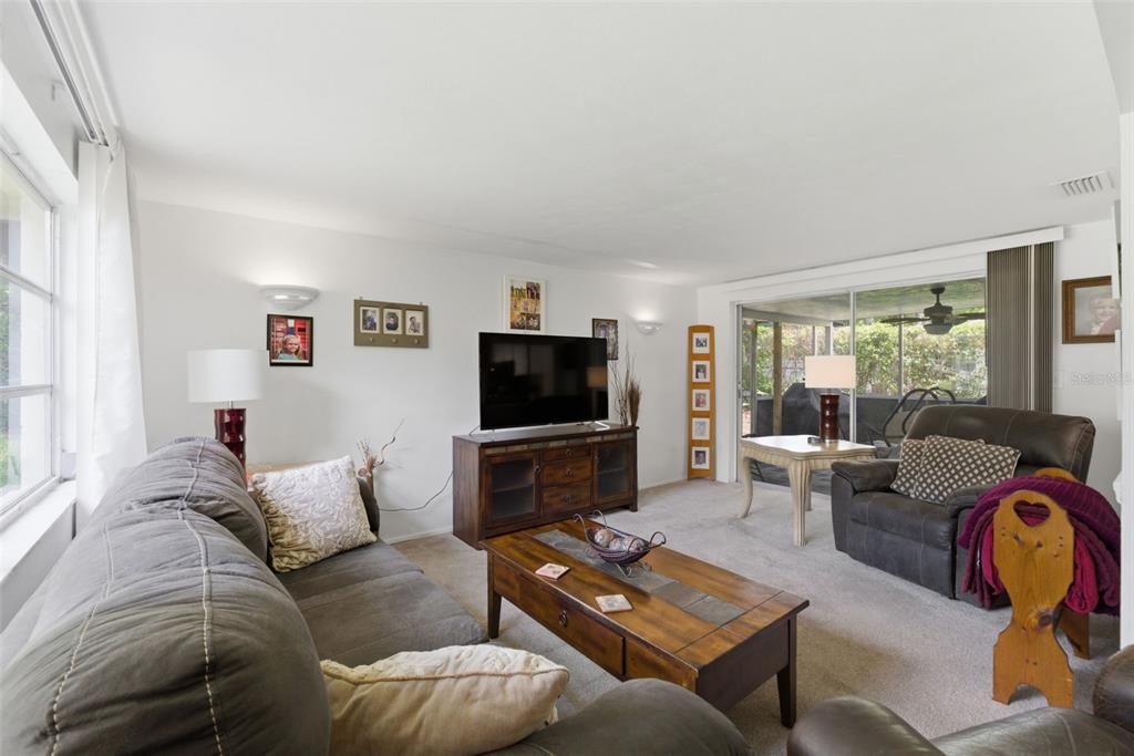 12219 Quail Run Row Bayonet Point, FL 34667 - Photo 20 of 36