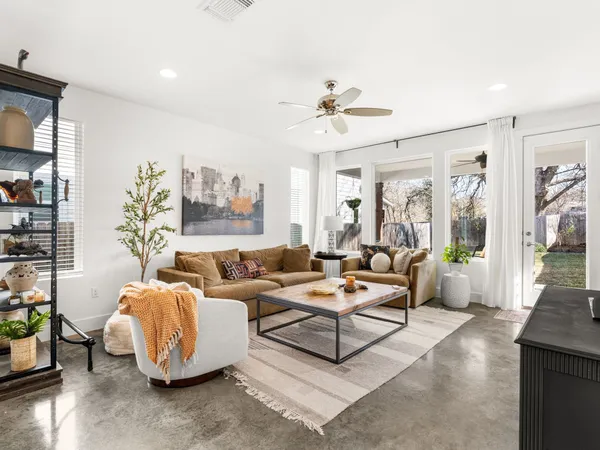 $4,250 | 3711 Garden Villa Lane, Unit A, Austin, TX 78704