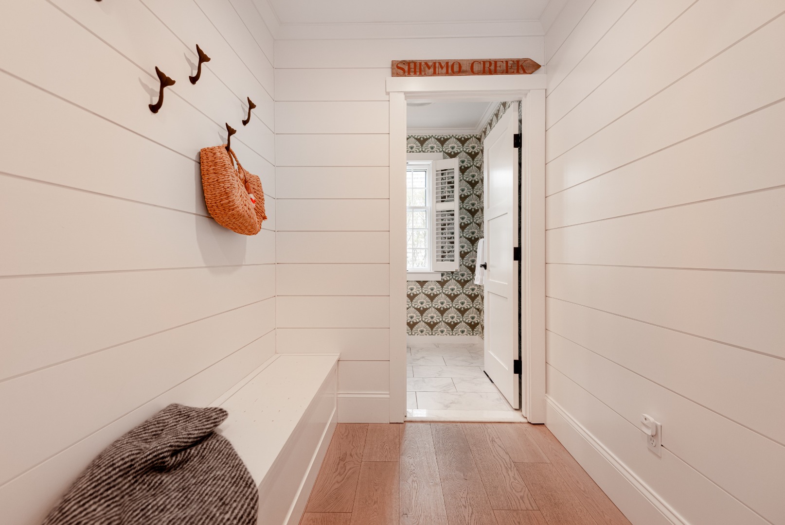 45 Pleasant Street Nantucket, MA 02554 - Photo 16 of 58 45B Mudroom