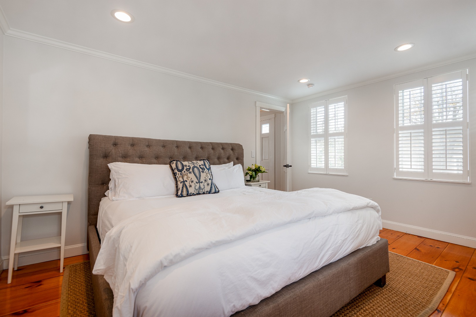 45 Pleasant Street Nantucket, MA 02554 - Photo 44 of 58 45A Guest Room - First Floor