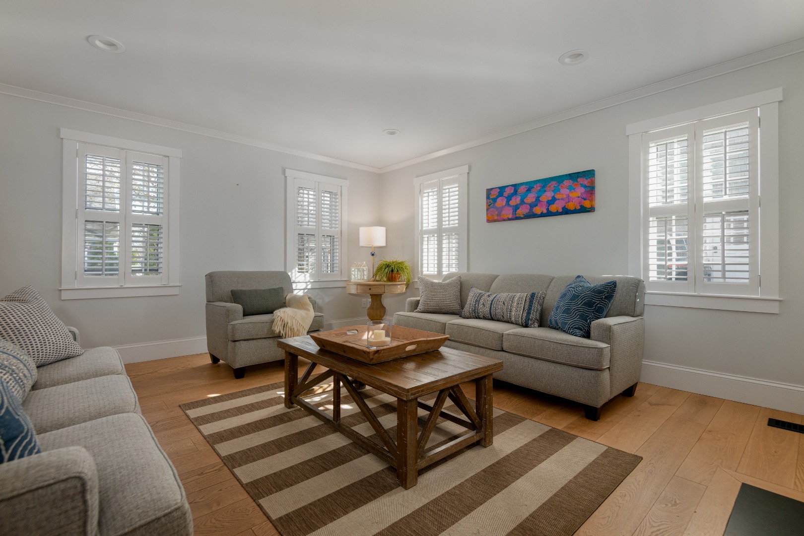 45 Pleasant Street Nantucket, MA 02554 - Photo 5 of 58 45B Living Room