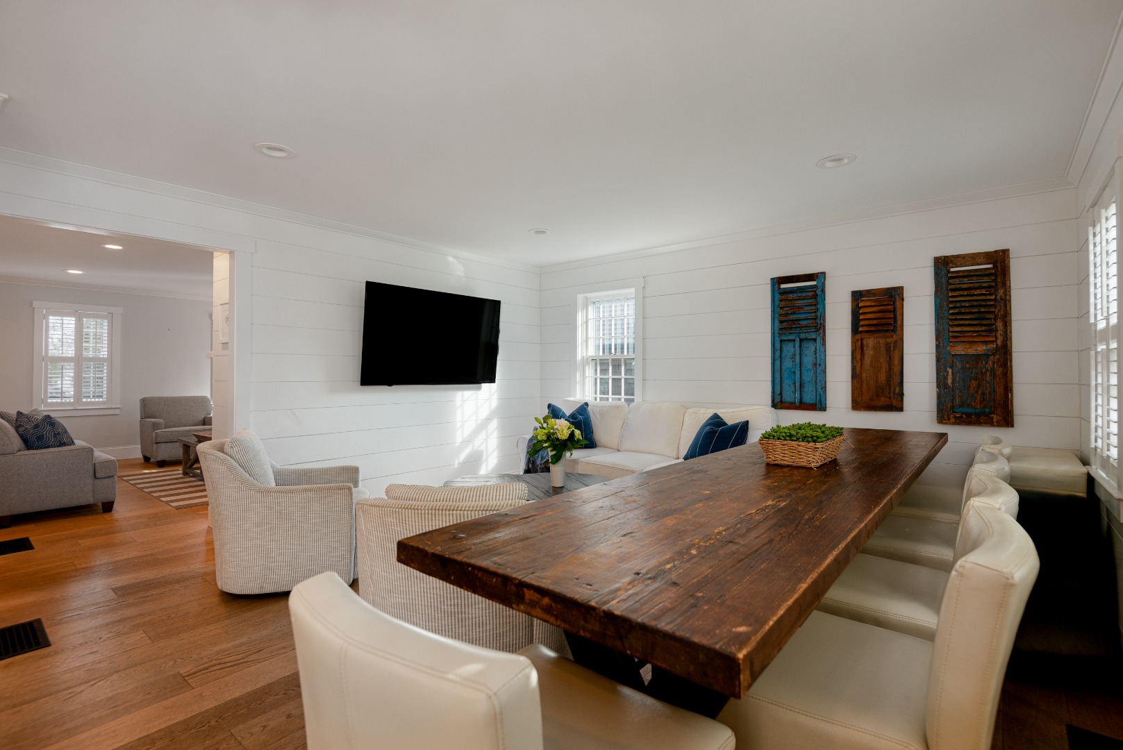 45 Pleasant Street Nantucket, MA 02554 - Photo 9 of 58 45B Dining Area