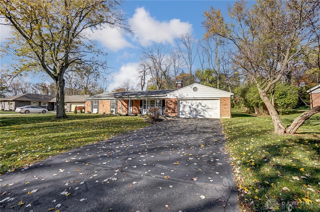 4909 Bofield Drive Kettering, OH 45429 - Photo 1 of 35
