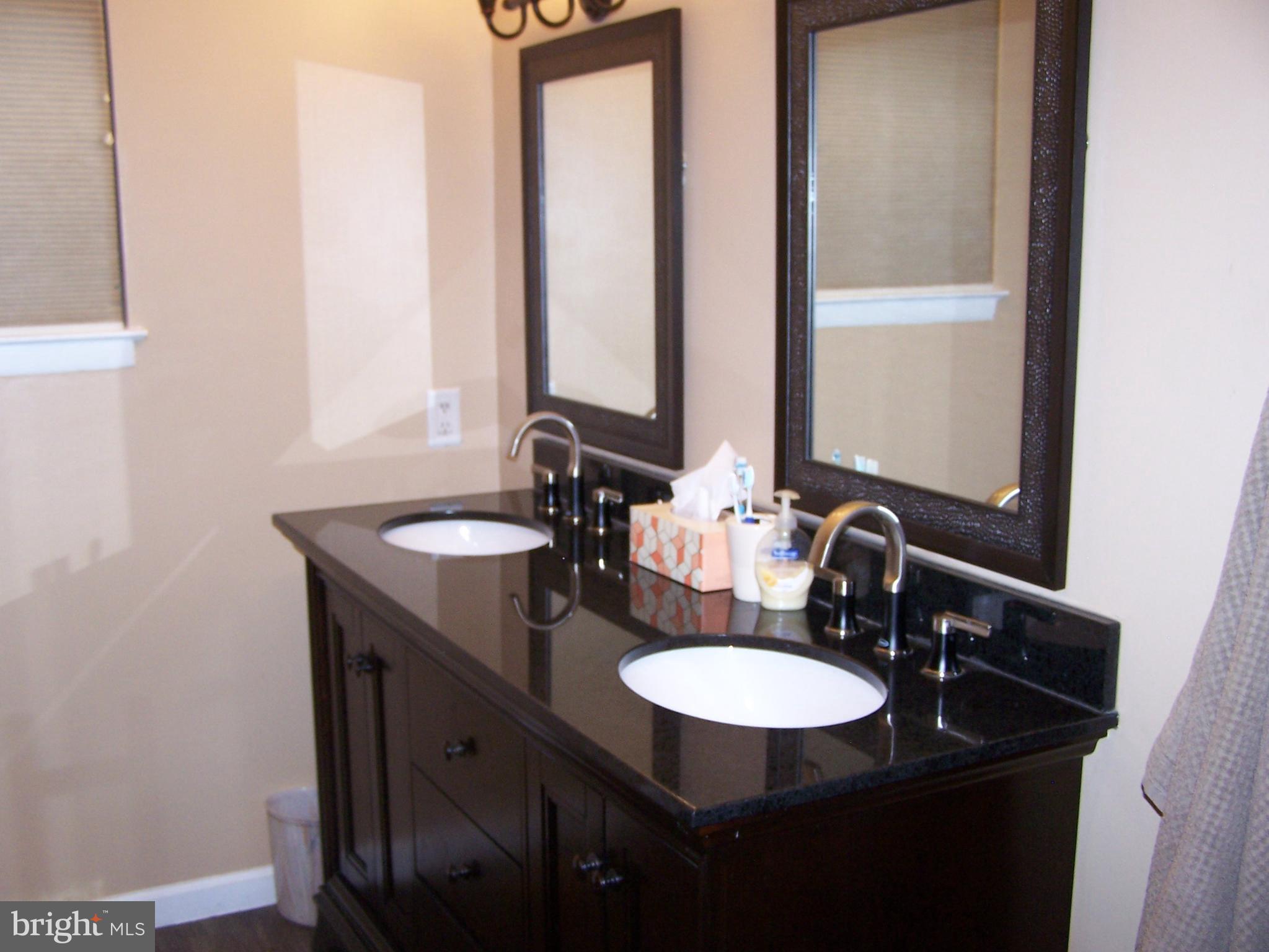 599 Sunset Avenue Maple Shade, NJ 08052 - Photo 22 of 41 Hall Bath