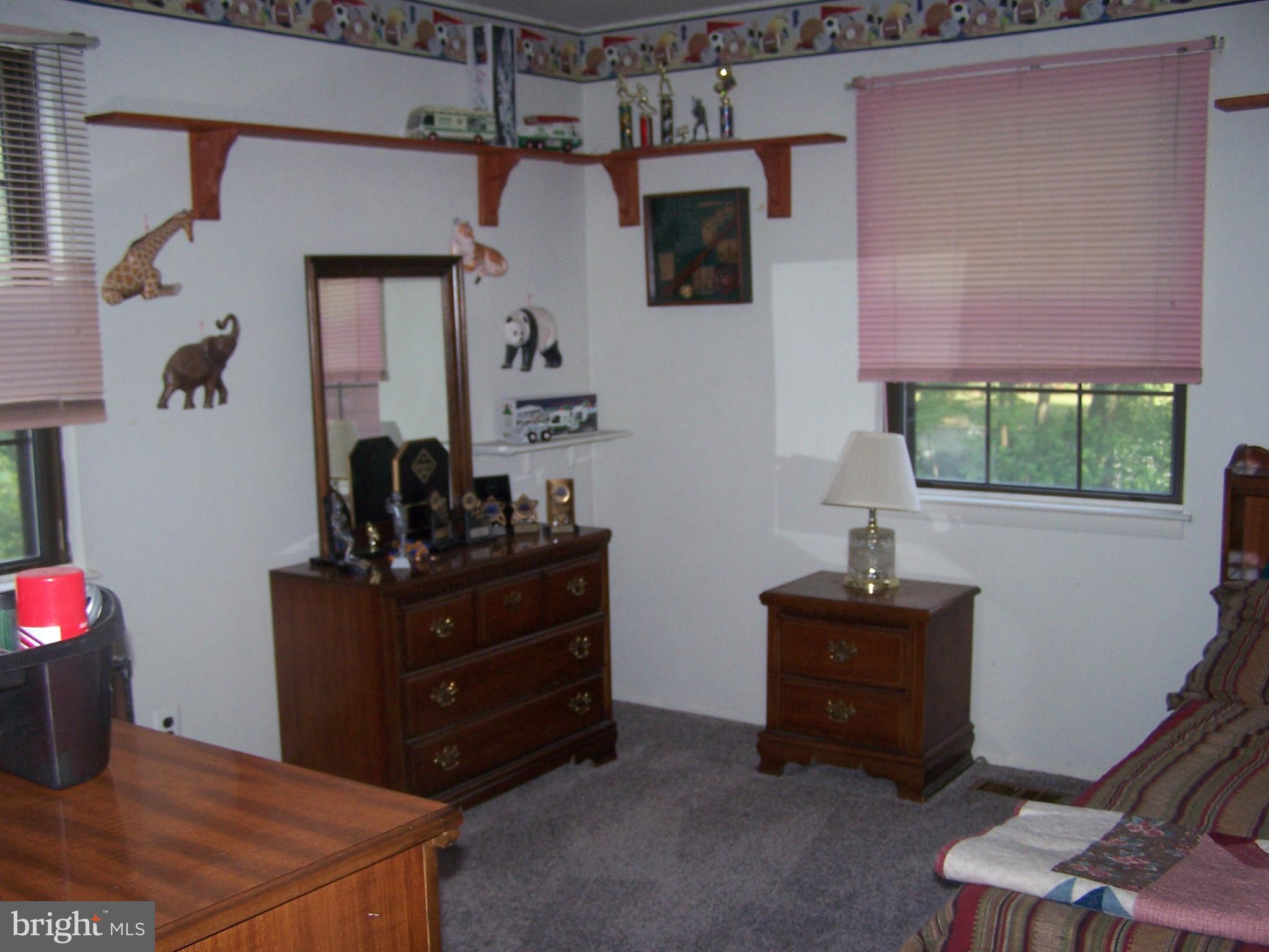 599 Sunset Avenue Maple Shade, NJ 08052 - Photo 26 of 41 2nd Bedroom