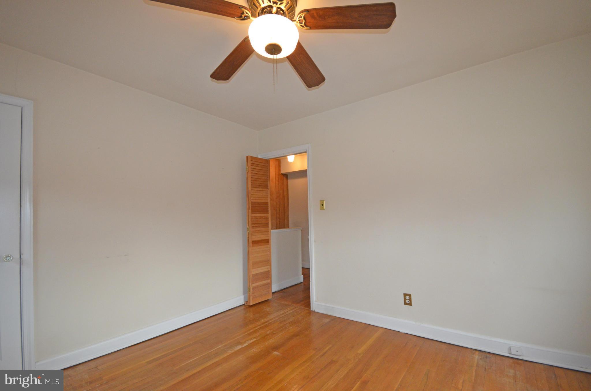3503 Clarenell Road Baltimore, MD 21229 - Photo 14 of 24 Bedroom