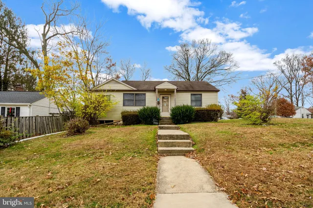 $525,000 | 10929 Milburn Street, Fairfax, VA 22030