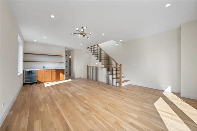 $1,599,900 | 529 North Hartland Court, Chicago, IL 60622