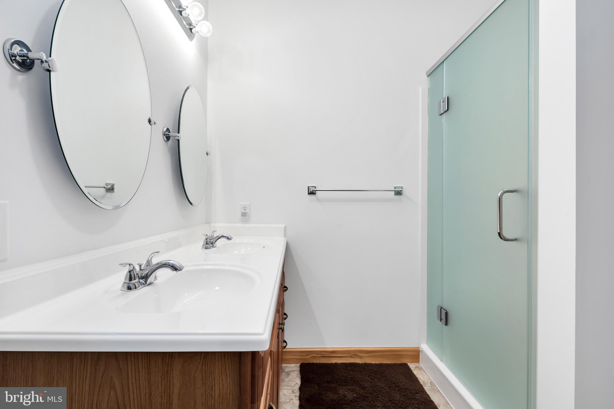 179 Miller Road Basye, VA 22842 - Photo 27 of 59 Full Bath For Bedroom 3