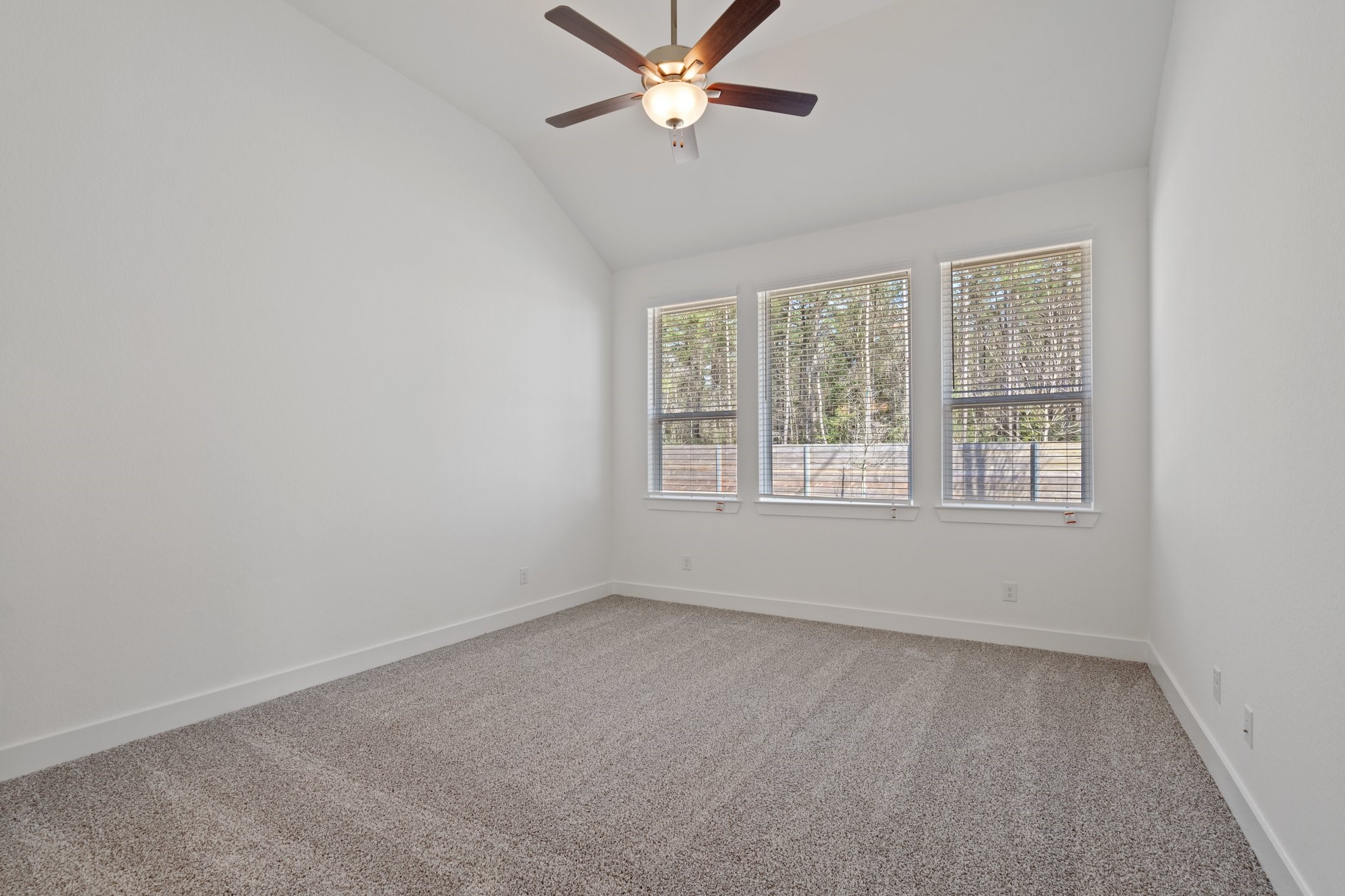 514 Tawny Rim Drive Willis, TX 77318 - Photo 13 of 36 representative photo