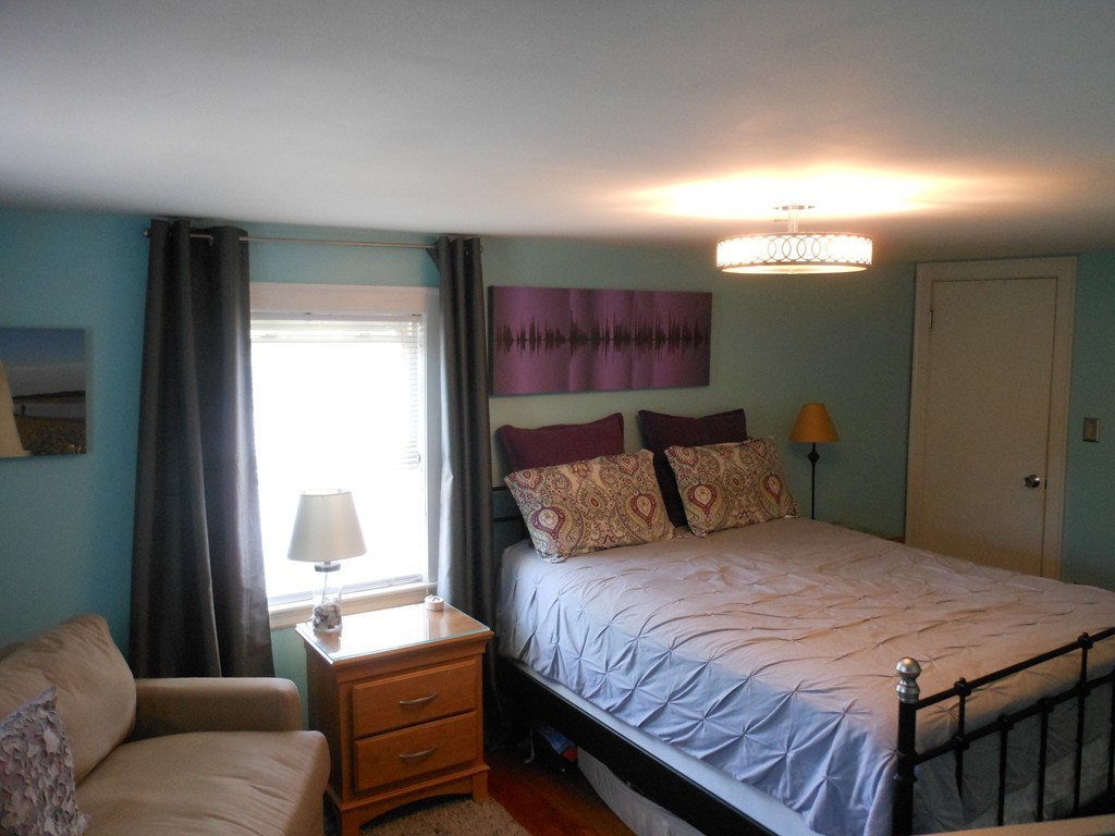 21 Annapolis Road Milton, MA 02186 - Photo 14 of 23 Gallery Image 14