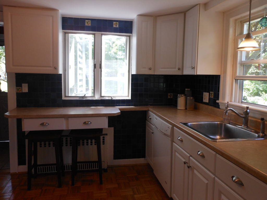 21 Annapolis Road Milton, MA 02186 - Photo 9 of 23 Gallery Image 9