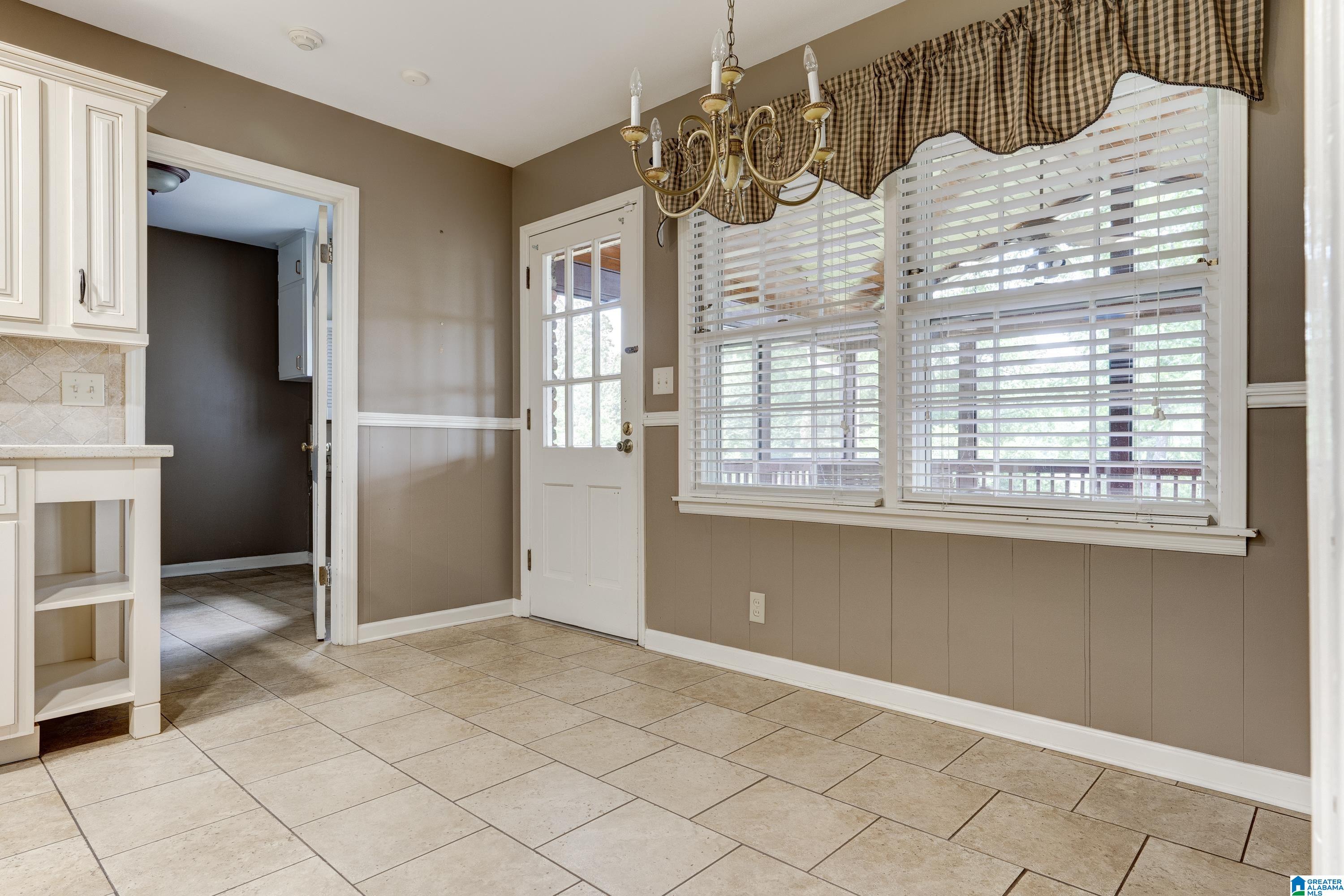 1213 Wickford Road Birmingham, AL 35216 - Photo 14 of 36