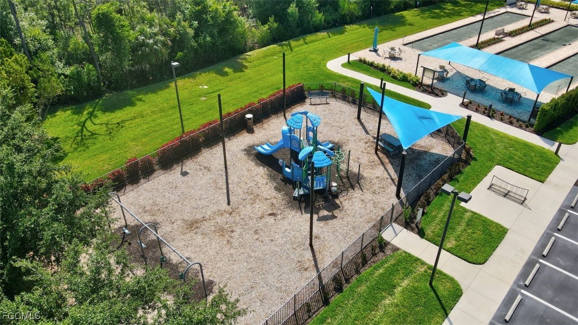 11812 Clifton Terrace Fort Myers, FL 33913 - Photo 45 of 46 a view of an outdoor space