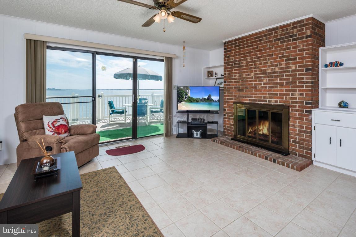 703 Rusty Anchor Road, Unit 13 Ocean City, MD 21842 - Photo 8 of 27 Gallery Image 8