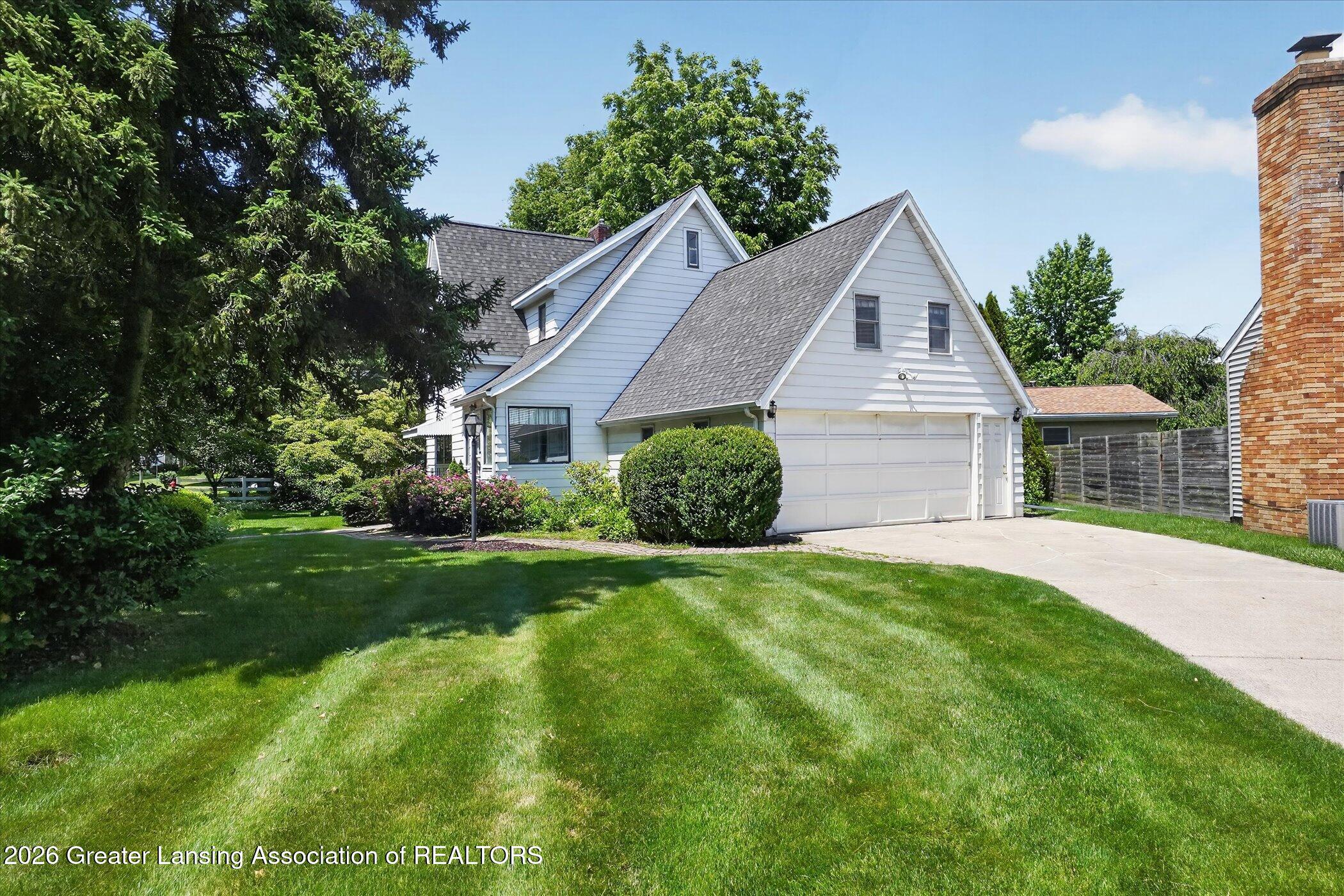 1716 Tecumseh River Road Lansing, MI 48906 - Photo 46 of 51 Exterior Side
