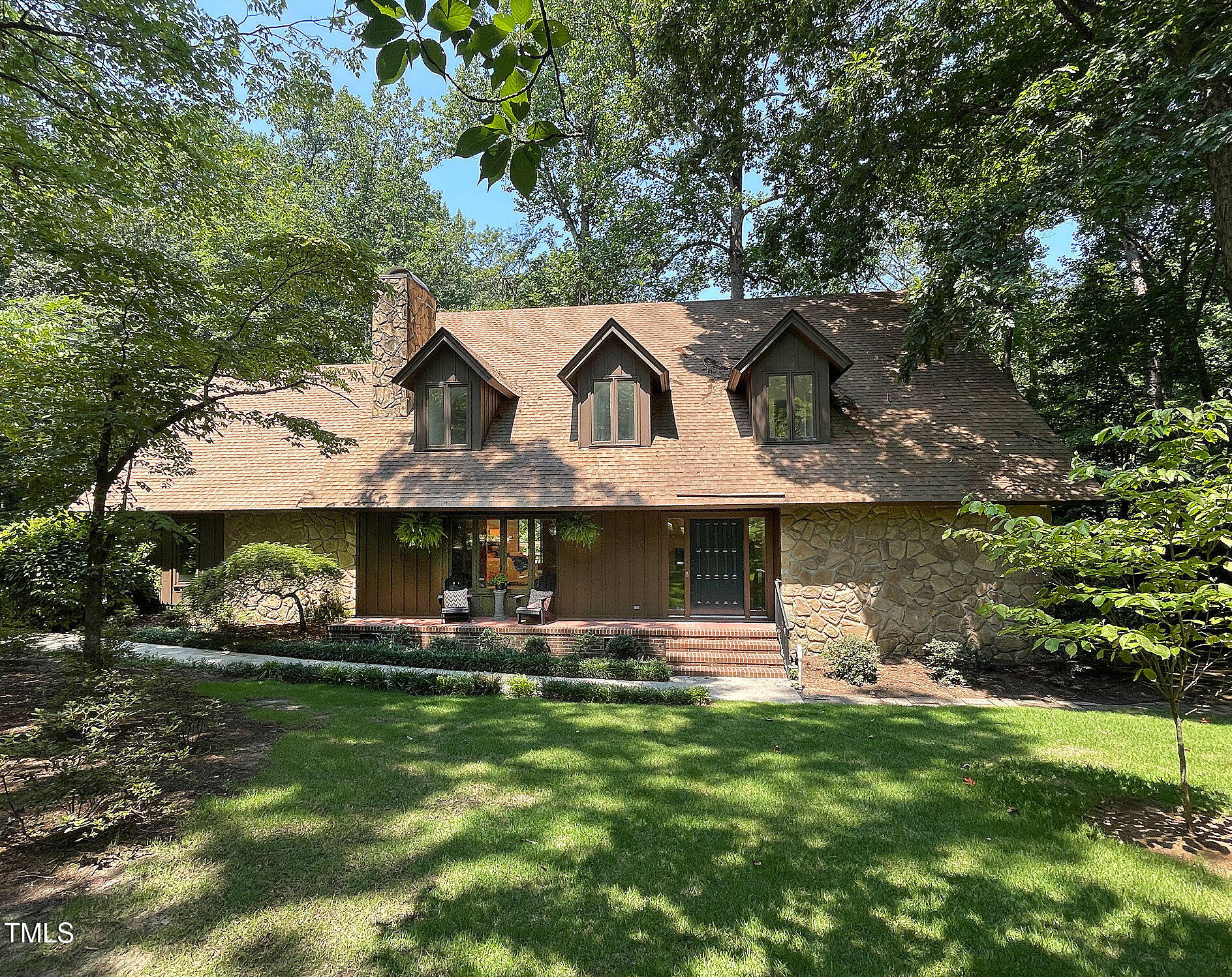 7101 Leveret Circle Raleigh, NC 27615 - Photo 1 of 36 20240715_160357515_iOS