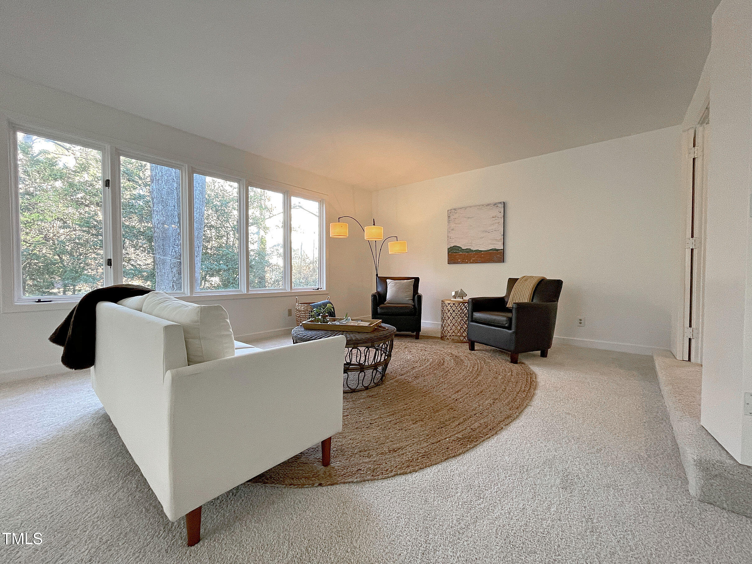 7101 Leveret Circle Raleigh, NC 27615 - Photo 10 of 36 20250107_202709999_iOS