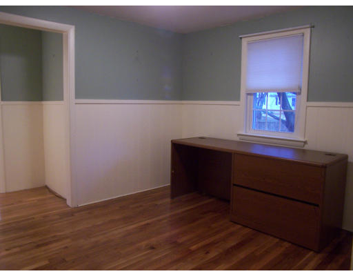 81 Coolidge Road Walpole, MA 02081 - Photo 6 of 12 Gallery Image 6