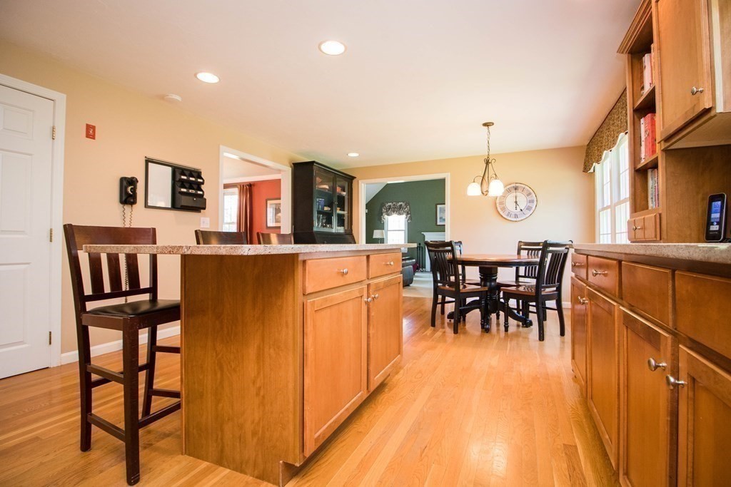 2 Lewis Farm Road Duxbury, MA 02332 - Photo 6 of 31