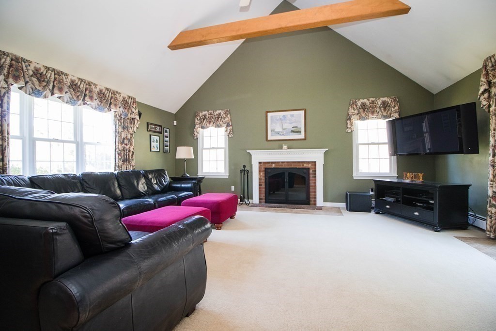 2 Lewis Farm Road Duxbury, MA 02332 - Photo 10 of 31