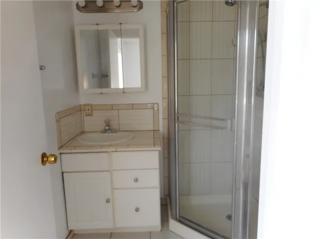 $2,350 | 4267 Van Nuys Boulevard, Sherman Oaks, CA 91403