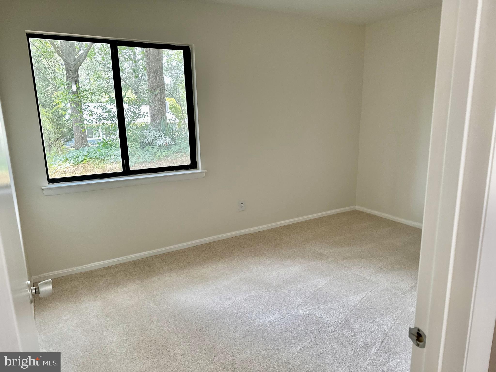 11412 Turnmill Lane Reston, VA 20191 - Photo 17 of 23 Bedroom 3