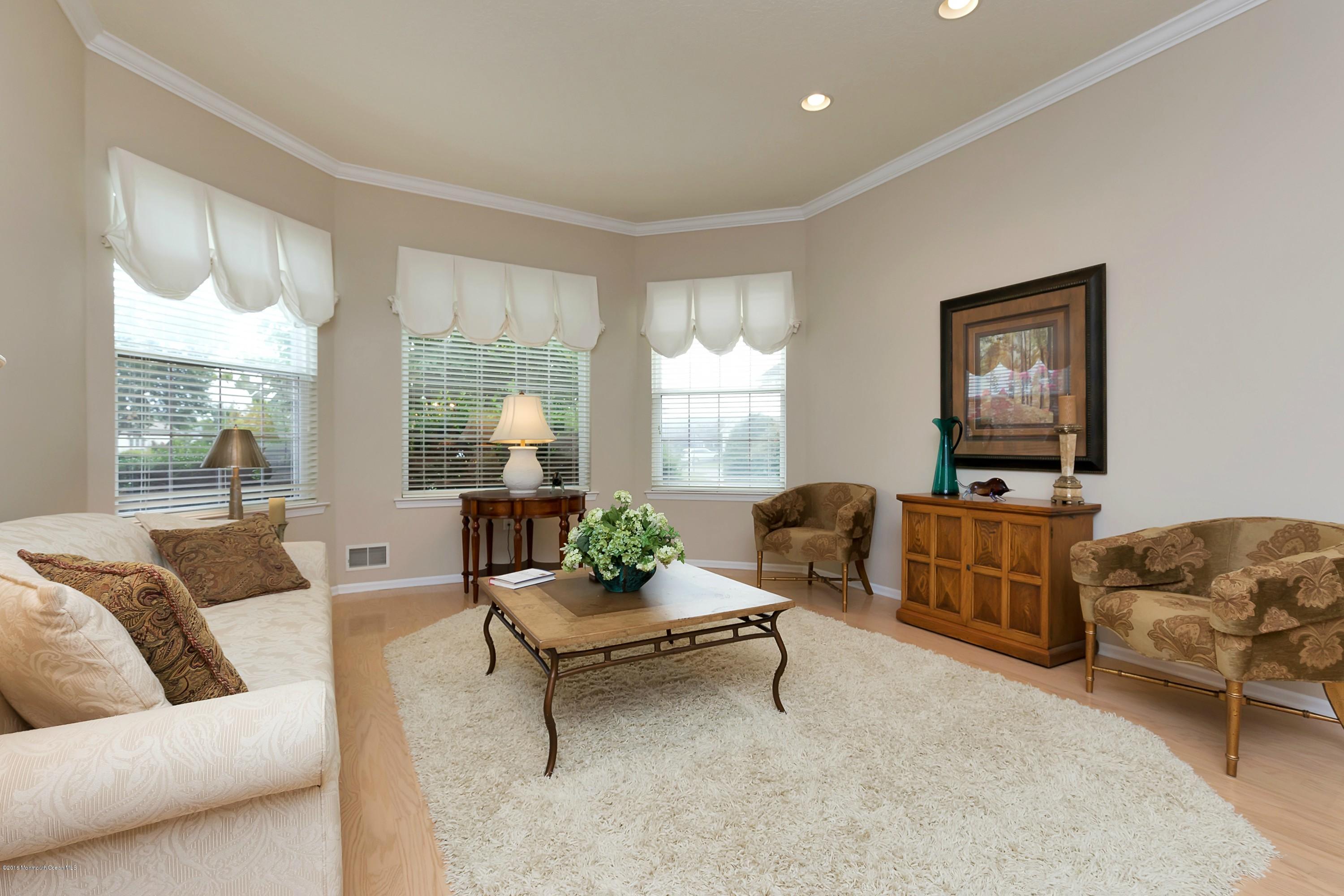 2567 Morningstar Road Manasquan, NJ 08736 - Photo 5 of 30 Living Rom