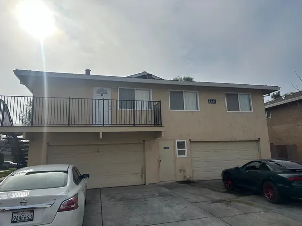 $789,000 | 2137 Chrysler Drive, Modesto, CA 95350