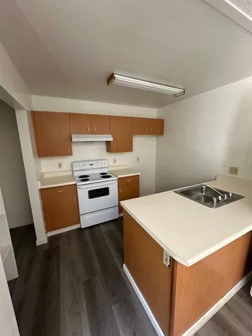 $789,000 | 2137 Chrysler Drive, Modesto, CA 95350