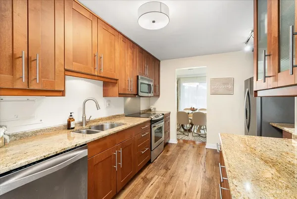 $264,900 | 1405 East Central Road, Unit 222C, Arlington Heights, IL 60005