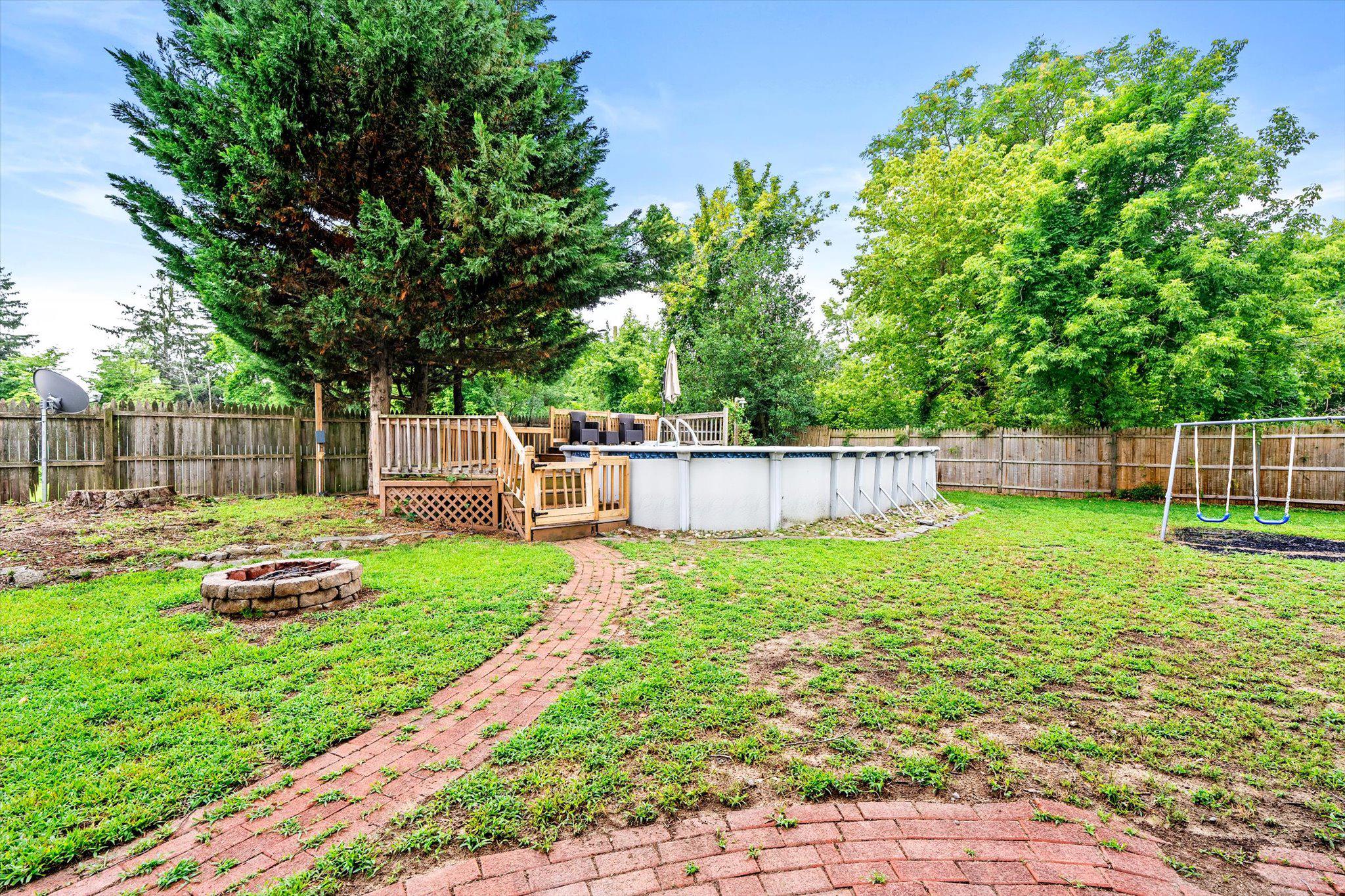 32 Lincoln Avenue Clementon, NJ 08021 - Photo 29 of 32 Spacious backyard oasis awaits you!