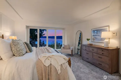 $2,598,000 | 1540 204th Avenue Northeast, Sammamish, WA 98074