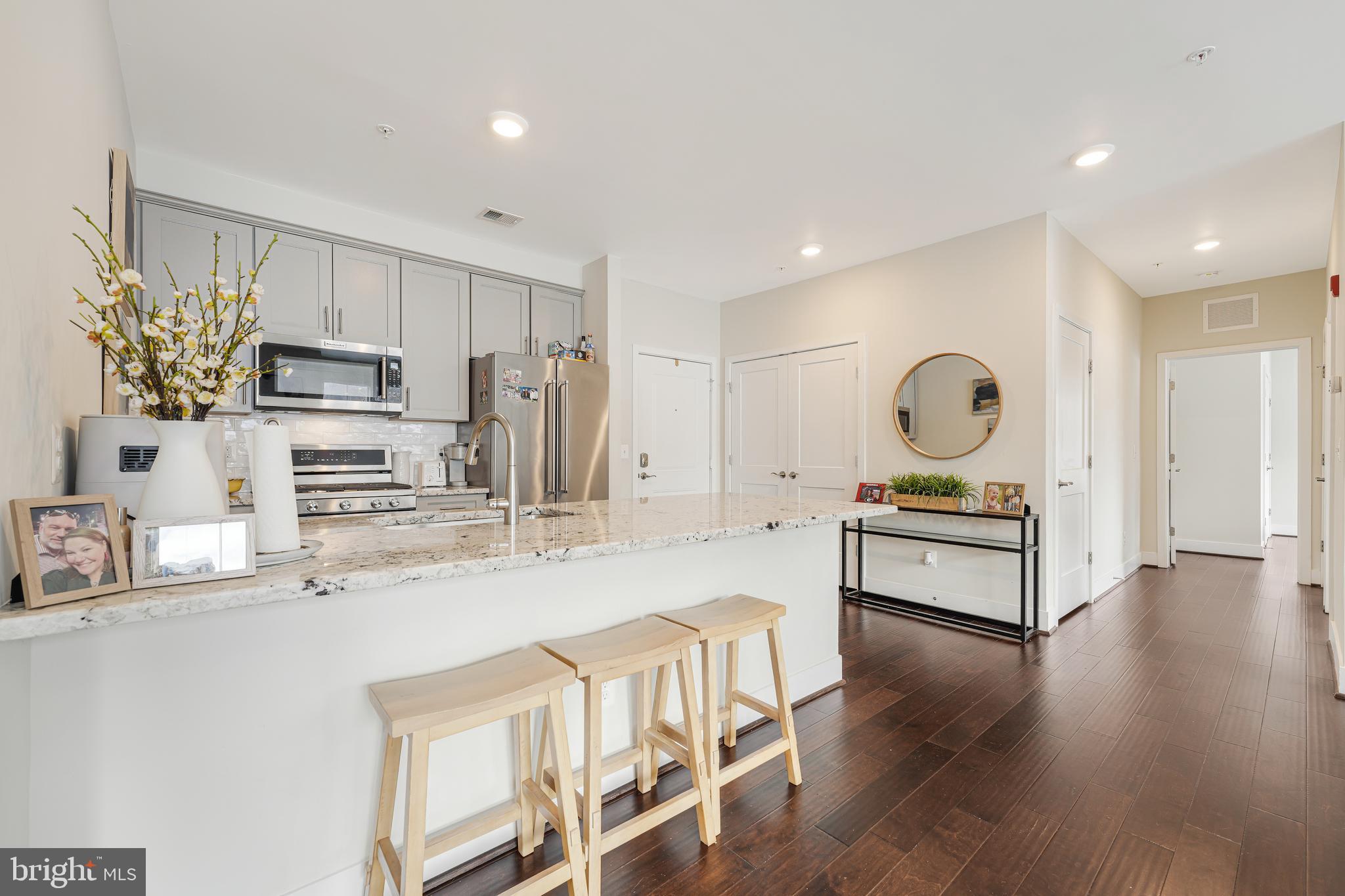 1951 Reston Vly Way, Unit 4 Reston, VA 20191 - Photo 4 of 43