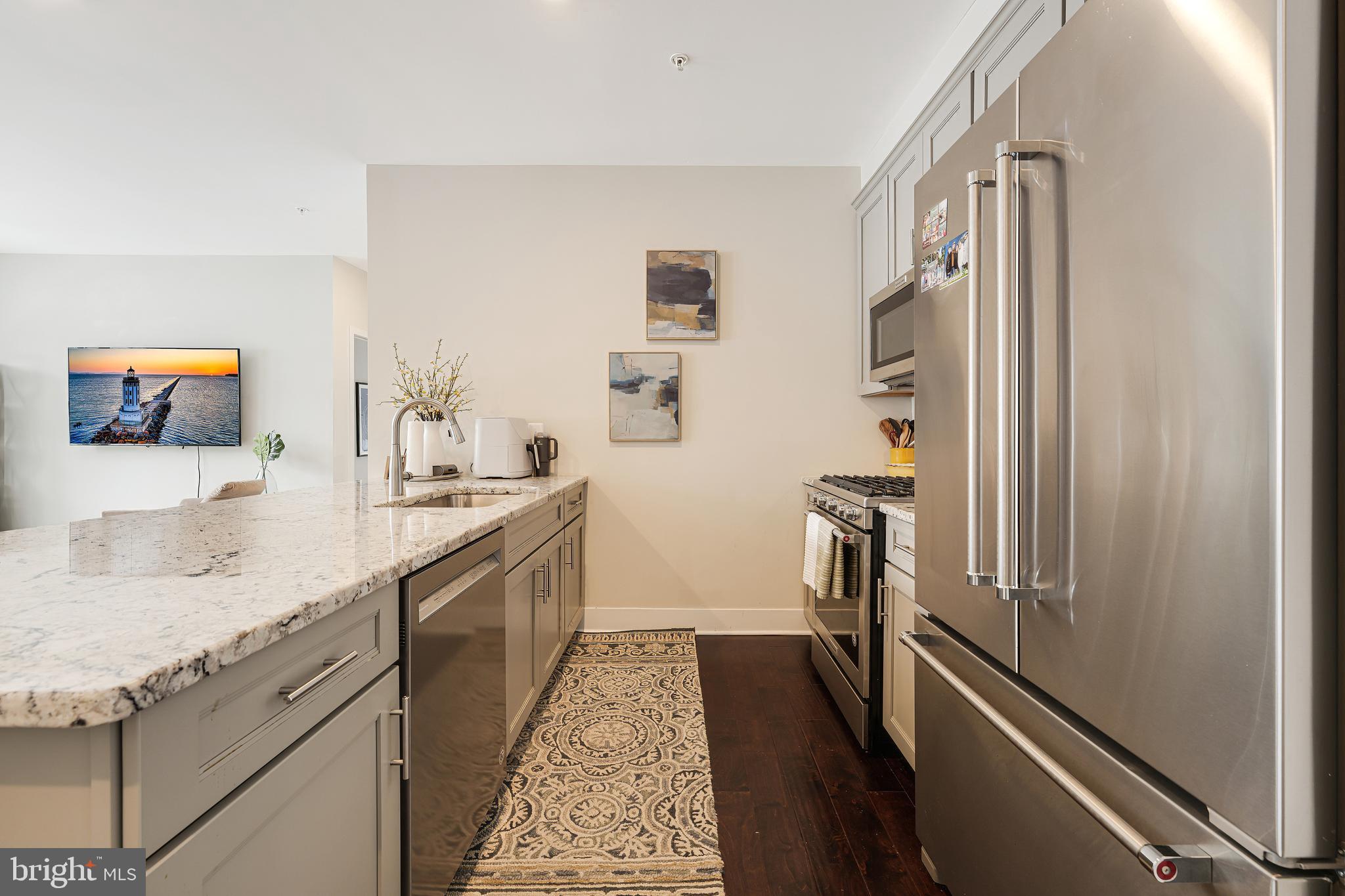 1951 Reston Vly Way, Unit 4 Reston, VA 20191 - Photo 7 of 43