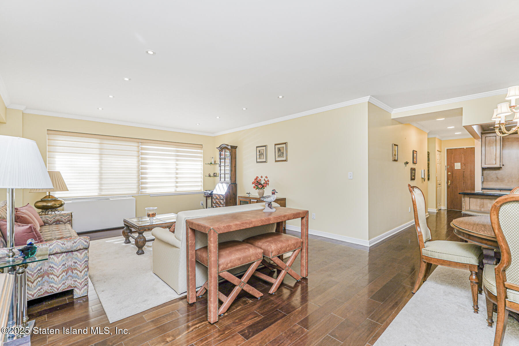 31 Hylan Boulevard, Unit 1B Staten Island, NY 10305 - Photo 14 of 23 a view of a workspace with furniture and a window